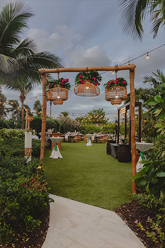 outdoor wedding reception set-up at Kimpton seafire